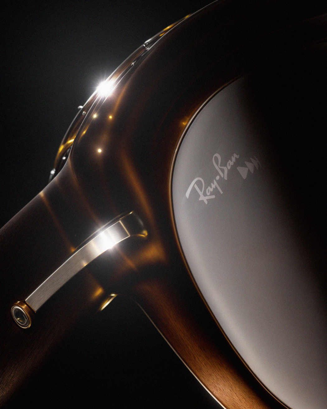 Free Practice, projects: Ray-Ban Forward (Fig. 9)